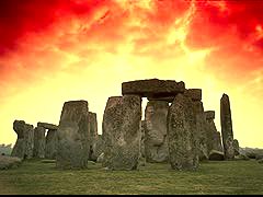 Stonehenge v Avebury